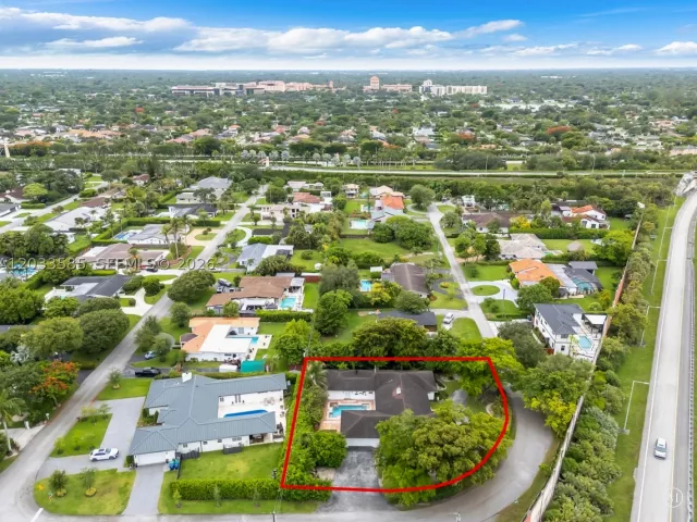 Продажа дома по адресу 7603 SW 91st Ave - фото 9287937