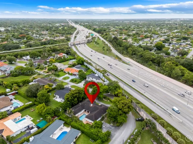 Продажа дома по адресу 7603 SW 91st Ave - фото 9287938
