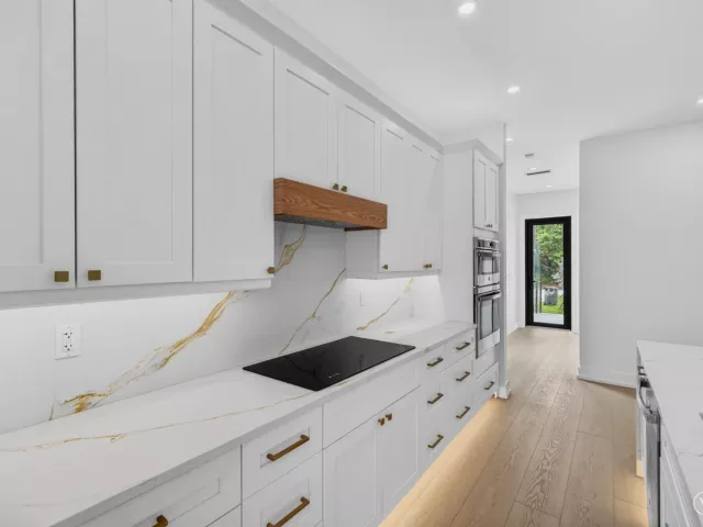 Продажа дома по адресу 507 SW 11th Street - фото 8920315