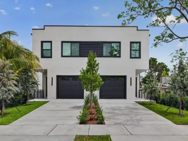 Продажа дома по адресу 507 SW 11th Street - фото 8920302