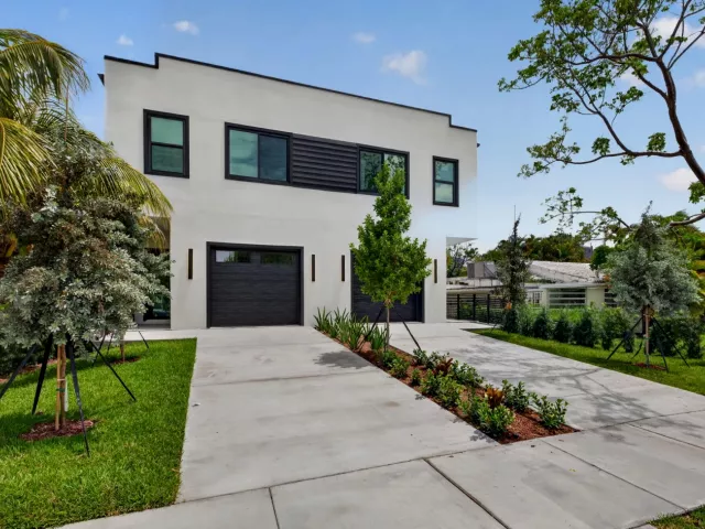 Продажа дома по адресу 507 SW 11th Street - фото 8920307