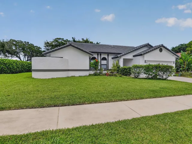 Продажа дома по адресу 19700 Sedgefield Terrace - фото 8916925
