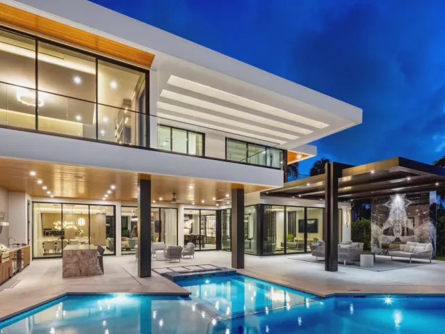 Продажа дома по адресу 217 Thatch Palm Drive - фото 8920532