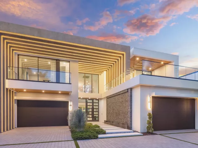 Продажа дома по адресу 217 Thatch Palm Drive - фото 8920533