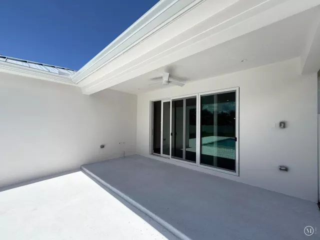 Продажа дома по адресу 316 SW 4th Avenue - фото 9381133