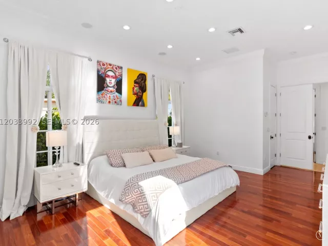 Продажа дома по адресу 1223 Jackson St - фото 7850511