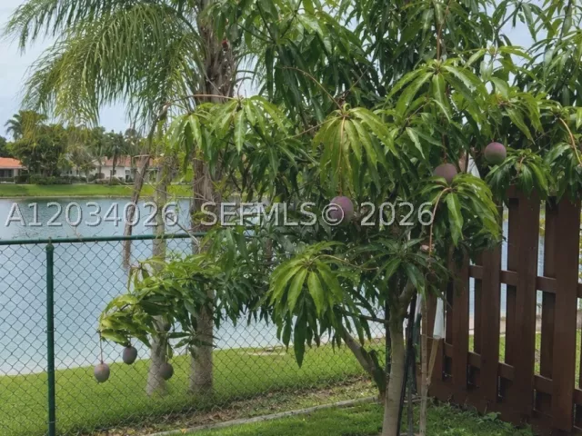 Продажа дома по адресу 12211 SW 137th Ter - фото 7860294