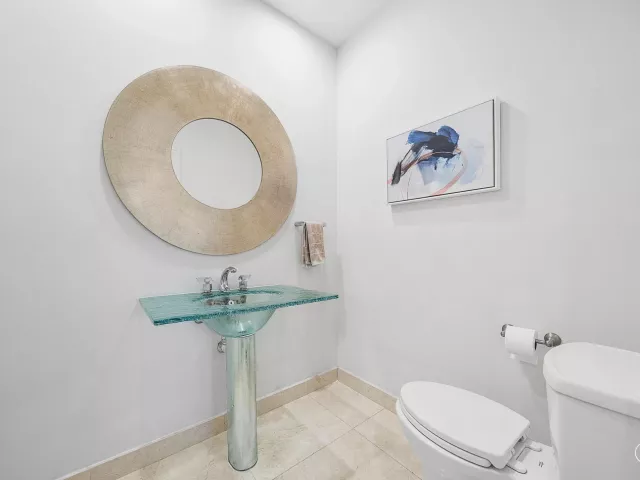 Продажа дома по адресу 4976 Bocaire Boulevard - фото 9039301
