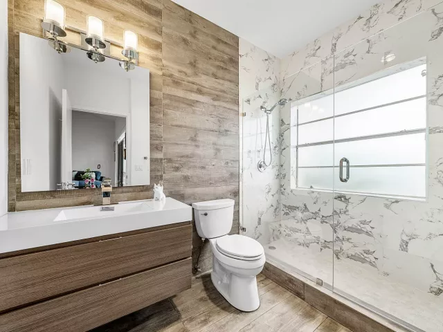 Продажа дома по адресу 4976 Bocaire Boulevard - фото 9039308