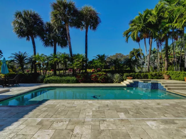 Продажа дома по адресу 4976 Bocaire Boulevard - фото 9039283