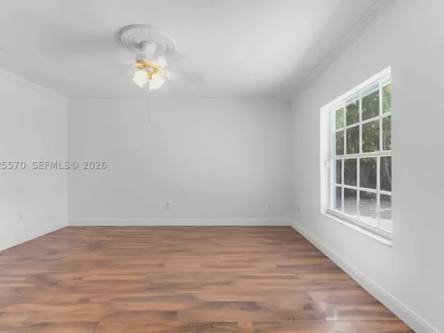 Продажа дома по адресу 10000 SW 159th Ave - фото 7860447