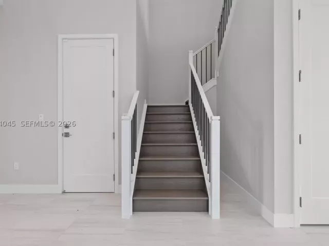 Продажа дома по адресу 9523 Royal Woods Mnr - фото 8947206