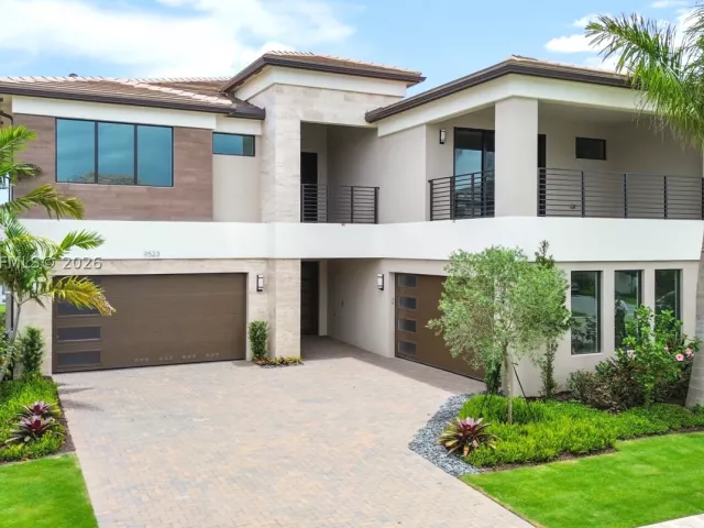 Продажа дома по адресу 9523 Royal Woods Mnr - фото 8947191