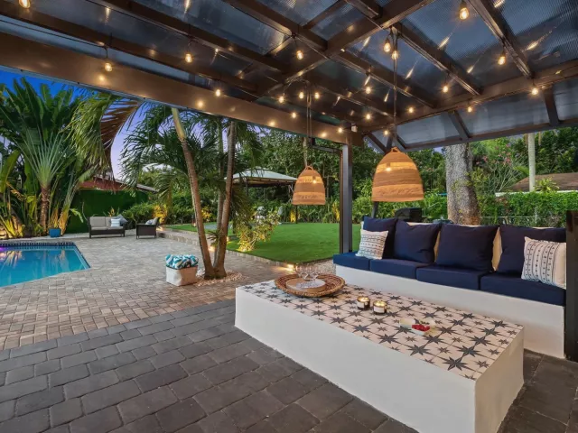 Продажа дома по адресу 1813 SW 10th Court - фото 9377037