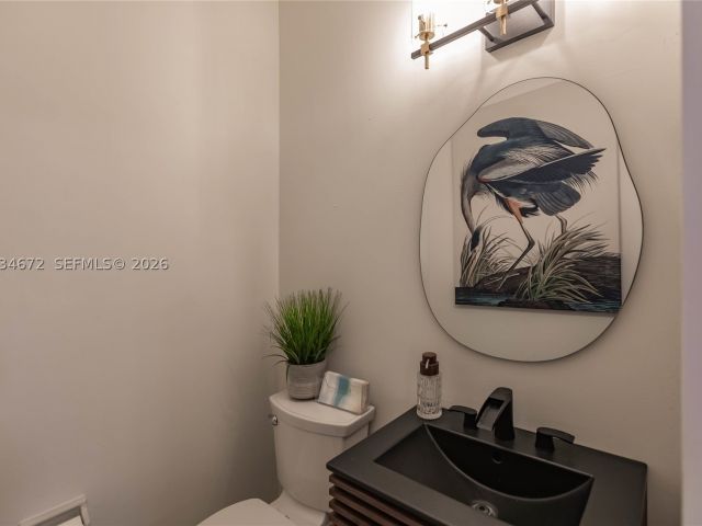 Продажа дома по адресу 15623 NW 5th St - фото 7905474