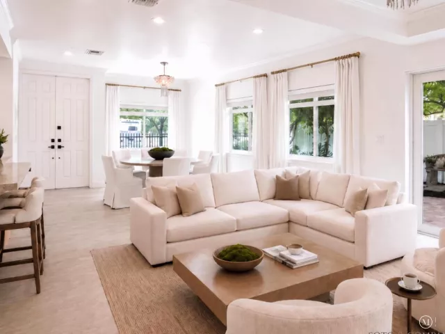 Продажа дома по адресу 804 NE 7th Street - фото 8925302