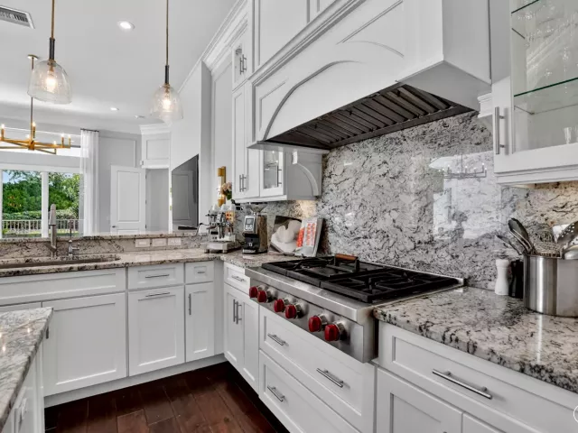 Продажа дома по адресу 17350 Pavaroso Street - фото 8182291