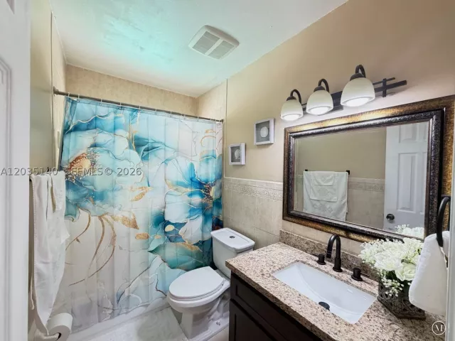Продажа дома по адресу 17405 SW 109th Ct - фото 8871031