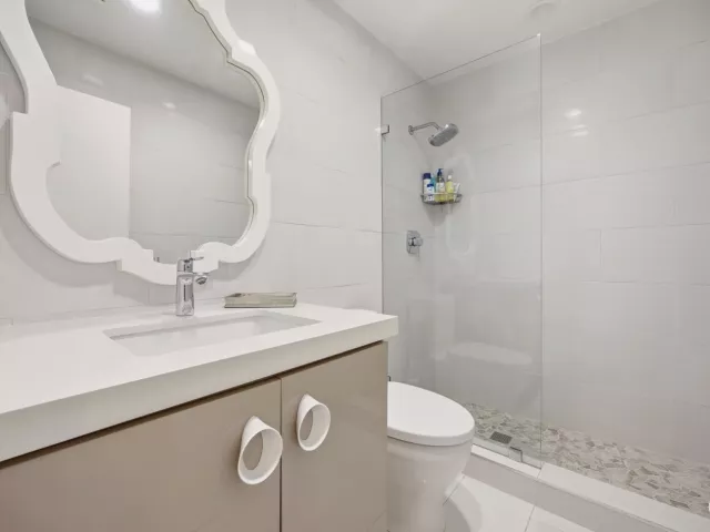 Продажа дома по адресу 6738 Via Regina - фото 9005289