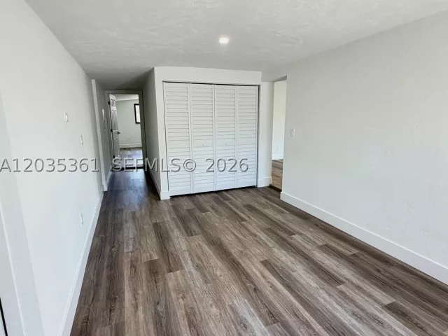 Продажа дома по адресу 2930 SW 106th Ave - фото 8893425