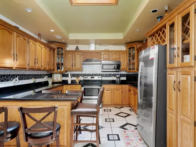 Продажа дома по адресу 348 NE 118th St - фото 8871514
