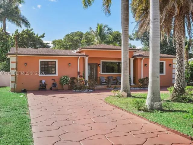 Продажа дома по адресу 348 NE 118th St - фото 8871506