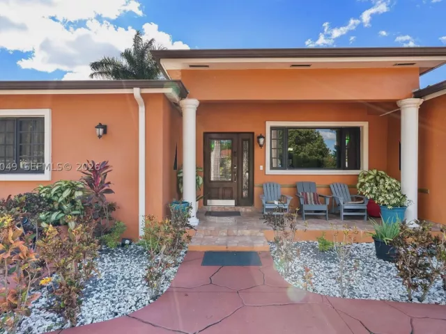 Продажа дома по адресу 348 NE 118th St - фото 8871509