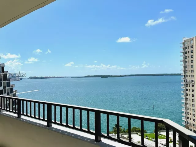 Продажа квартиры #A1615 - фото 8947190