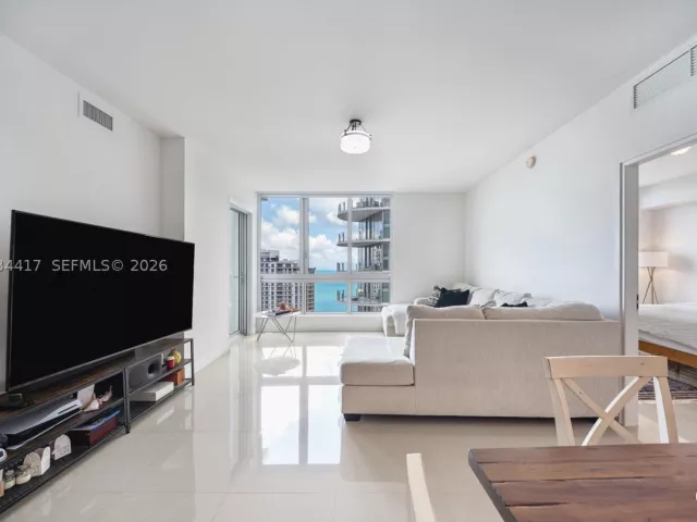 Продажа квартиры #T-3406 - фото 9032552
