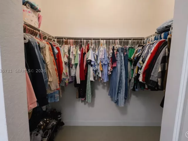 Продажа дома по адресу 12812 SW 243rd St - фото 8884682