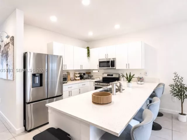 Продажа дома по адресу 12812 SW 243rd St - фото 8884666