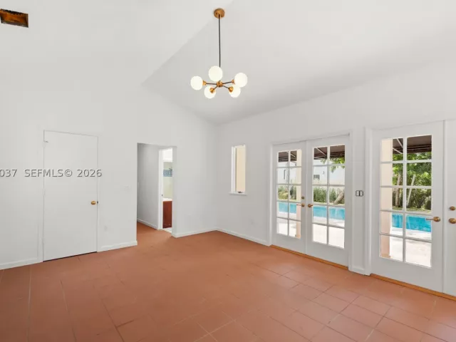 Продажа дома по адресу 440 SW 29th Rd - фото 8918113