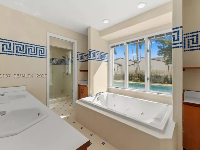 Продажа дома по адресу 440 SW 29th Rd - фото 8918116