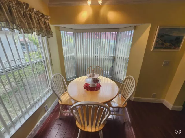 Продажа дома по адресу 120 NW 189th Avenue NW - фото 9267230