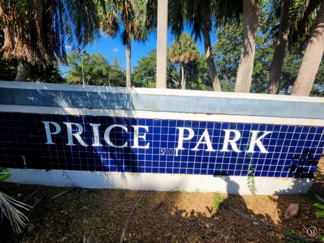 Продажа дома по адресу 120 NW 189th Avenue NW - фото 9267260