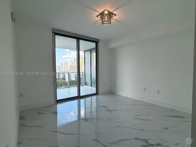 Квартира в аренду номер5-1003 - фото 9096436