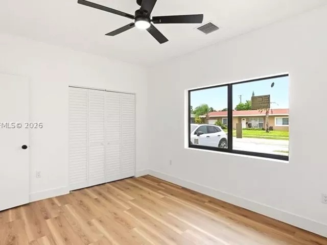 Продажа дома по адресу 1140 NE 201st Ter - фото 9377501