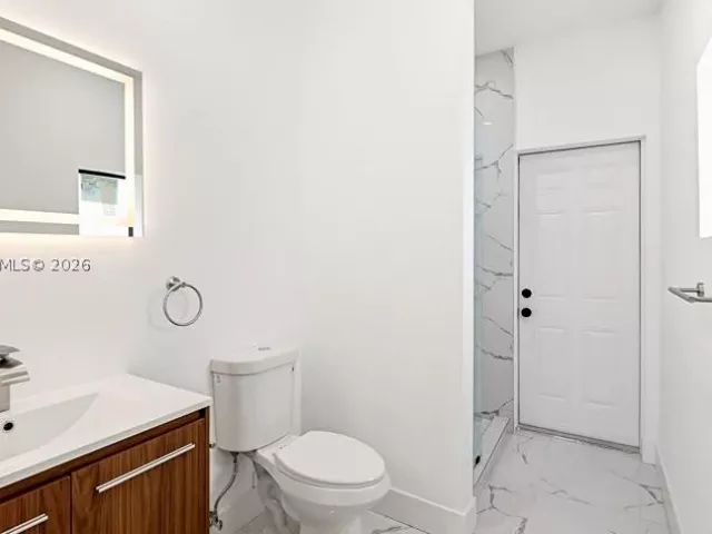 Продажа дома по адресу 1140 NE 201st Ter - фото 9377495