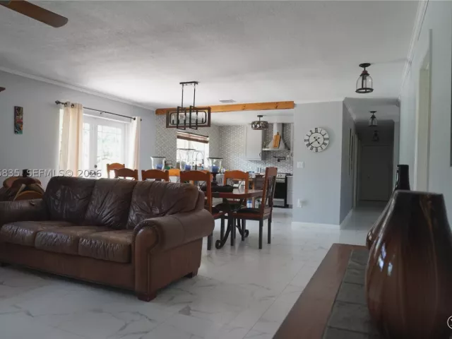 Продажа дома по адресу 21217 SW 160 ST - фото 8860515