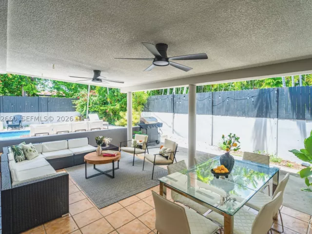 Продажа дома по адресу 520 SW 22 rd - фото 9169917