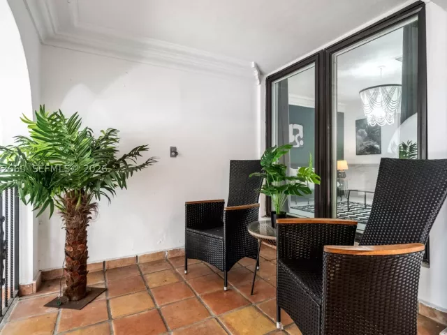 Продажа дома по адресу 520 SW 22 rd - фото 9169924