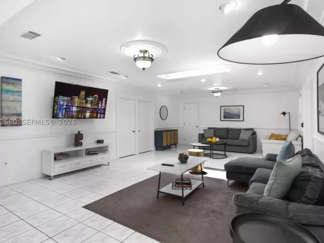 Продажа дома по адресу 520 SW 22 rd - фото 9169935