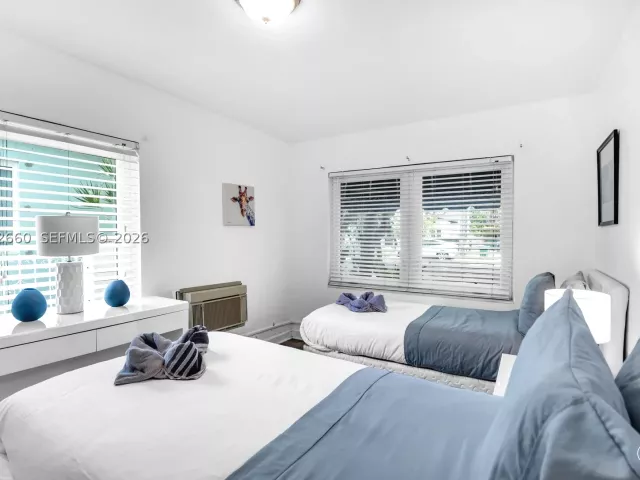 Продажа дома по адресу 520 SW 22 rd - фото 9169980