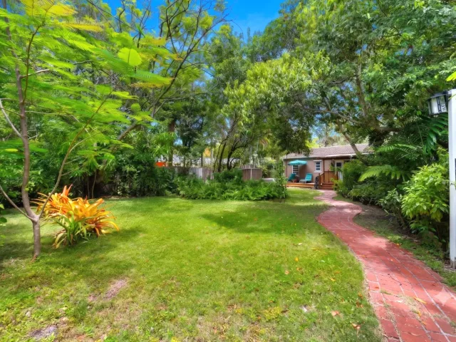 Продажа дома по адресу 1535 Dewey Street - фото 8868069