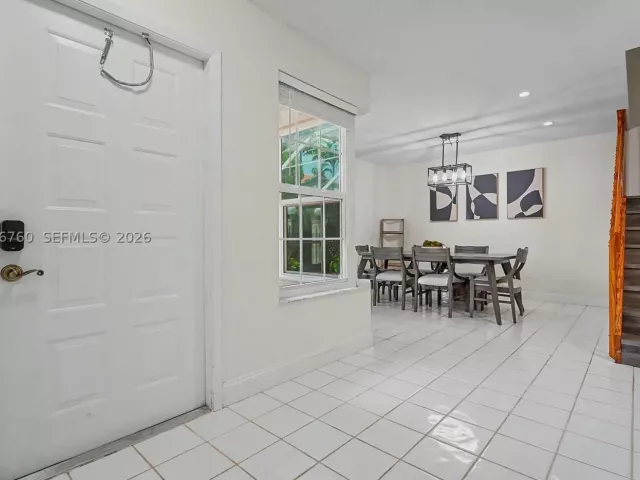 Продажа дома по адресу 10994 Neptune Dr - фото 8867206