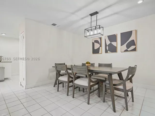 Продажа дома по адресу 10994 Neptune Dr - фото 8867209