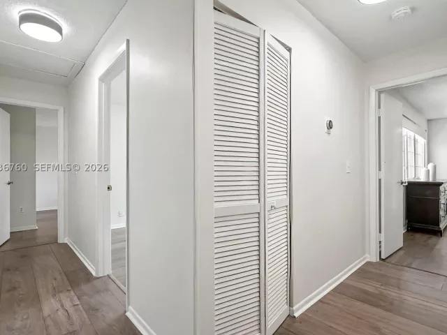 Продажа дома по адресу 10994 Neptune Dr - фото 9022653