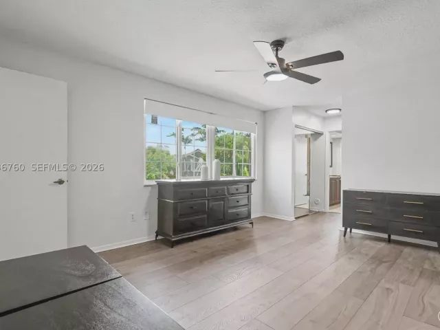 Продажа дома по адресу 10994 Neptune Dr - фото 9022659