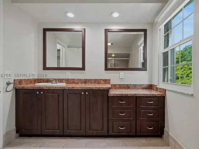 Продажа дома по адресу 10994 Neptune Dr - фото 9022666