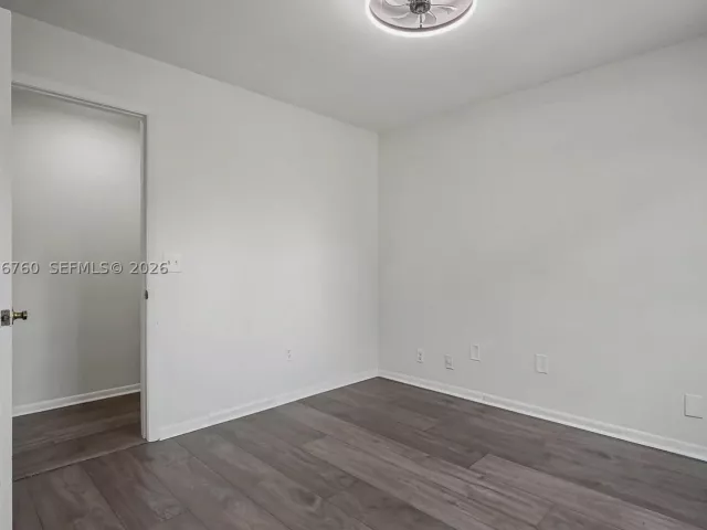 Продажа дома по адресу 10994 Neptune Dr - фото 9022674